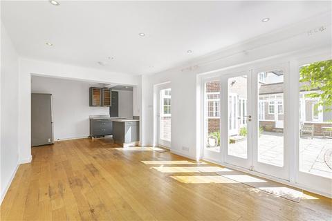 5 bedroom detached house to rent - Roedean Crescent, London, SW15