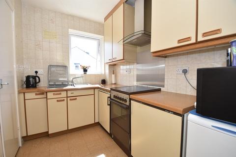 2 bedroom apartment for sale - Magnus Court, Beeston, NG9 2DR