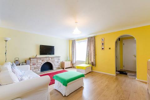 2 bedroom house to rent - Gomm Road, Bermondsey, London, SE16