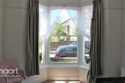 1 bedroom flat for sale - High View Road, LONDON