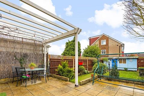 undefined, Cromwell Avenue, New Malden, KT3