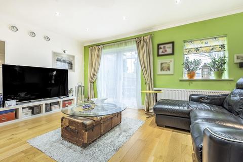 undefined, Cromwell Avenue, New Malden, KT3