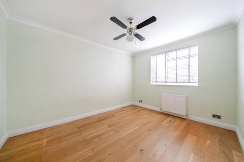 3 bedroom end of terrace house to rent, Cromwell Avenue, New Malden, KT3