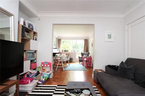 3 bedroom terraced house to rent, Howard Walk, East Finchley, N2