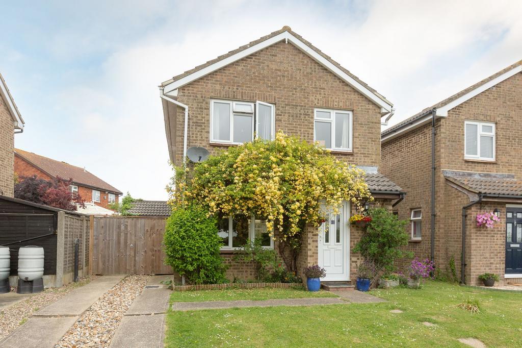 Broomfield Road, Herne Bay, CT6 4 bed detached house for sale £475,000