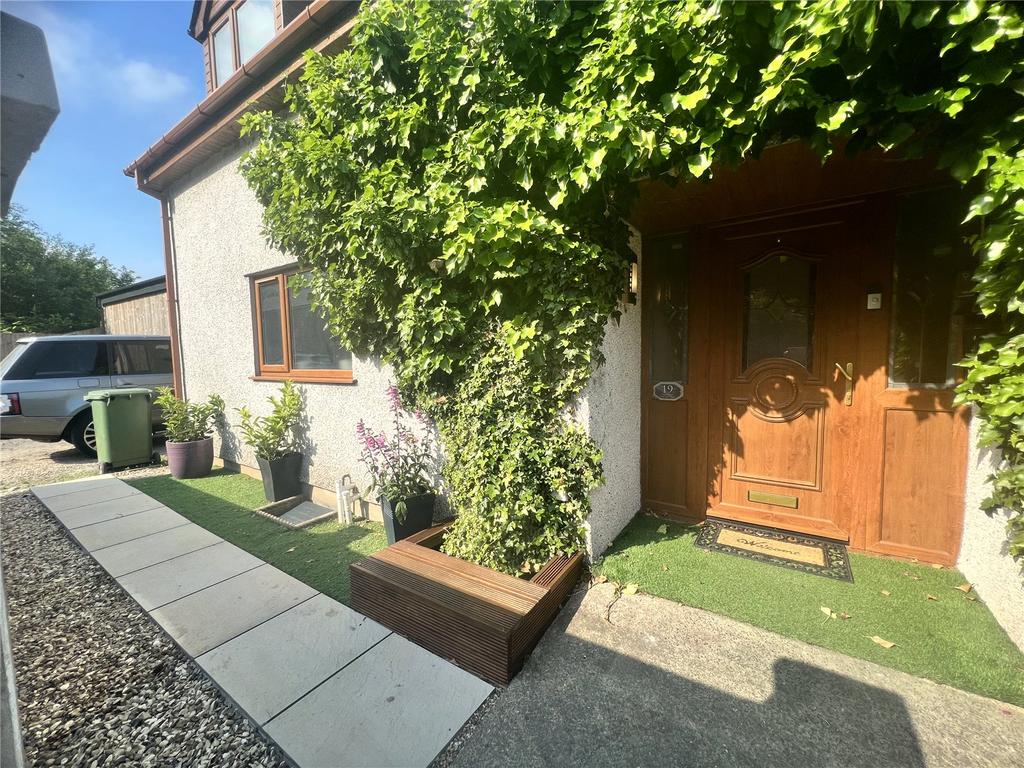 Twyncarn Road, Pontywaun, Cross Keys, Newport, NP11 3 bed detached