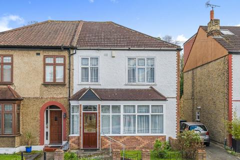 3 bedroom semi-detached house for sale - Dallinger Road, Lee