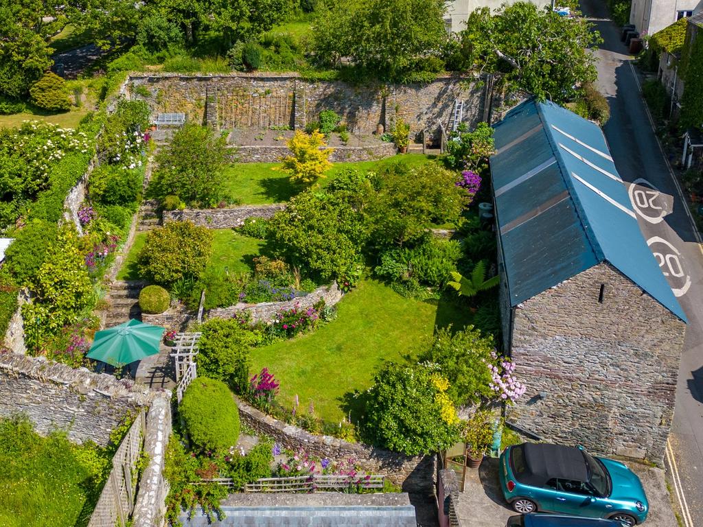 Fore Street, Aveton Gifford, Kingsbridge, Devon, TQ7 5 bed detached