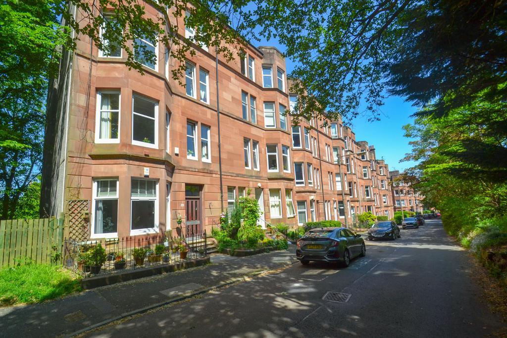 0/1 48 Bellwood Street, Shawlands, Glasgow, G41 3ES 1 bed ground floor