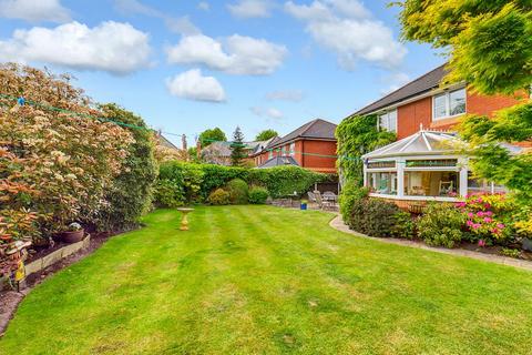 2c Brows Lane, Formby, Liverpool, L37 3HZ