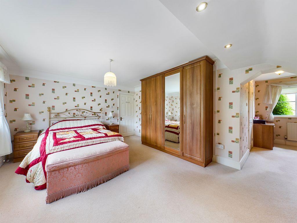 Bedroom 1 (Double with Ensuite)