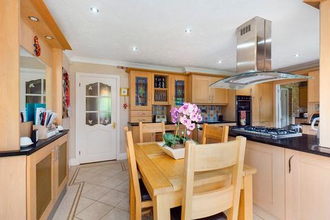 2c Brows Lane, Formby, Liverpool, L37 3HZ