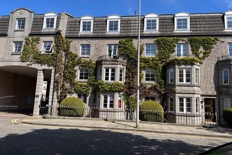 Ferryhill View, Ferryhill, Aberdeen, AB11