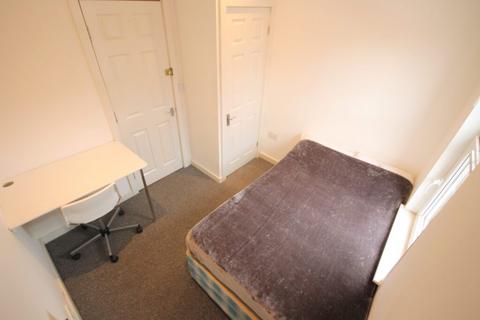 4 Beamsley Place, Leeds, LS6 1JZ