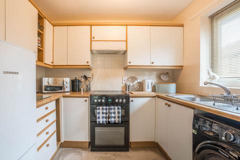 2 bedroom flat for sale - Flat 12, Eaveslea New Road, Kirkby Lonsdale