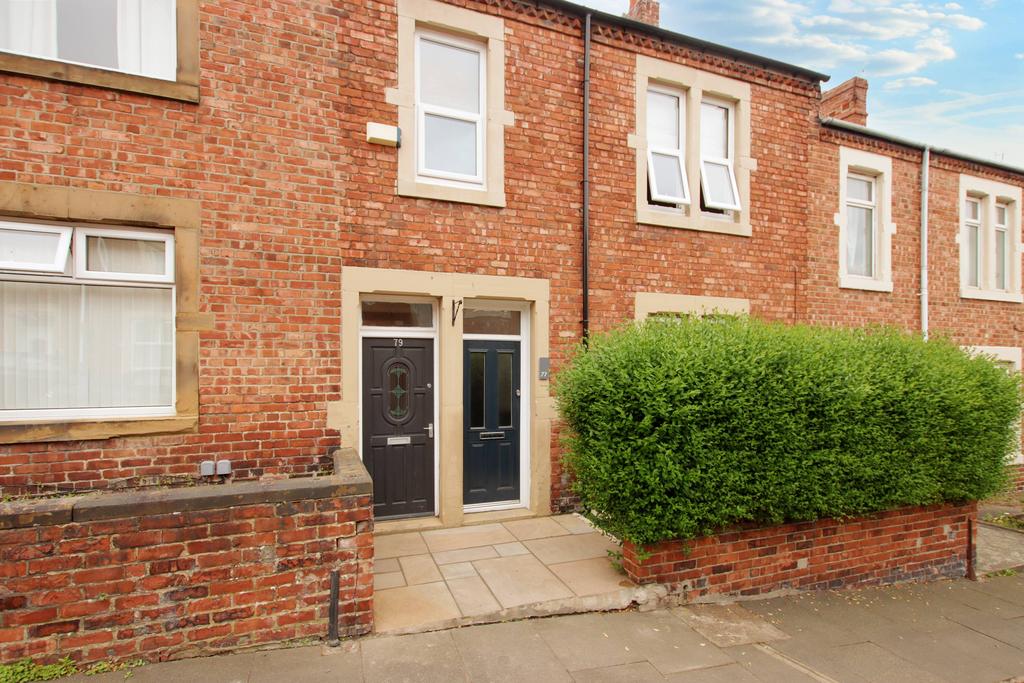 Napier Road, Swalwell NE16 2 bed flat £550 pcm (£127 pw)