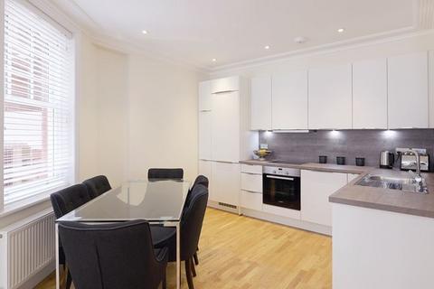 3 bedroom apartment to rent, Hammersmith, London. W6