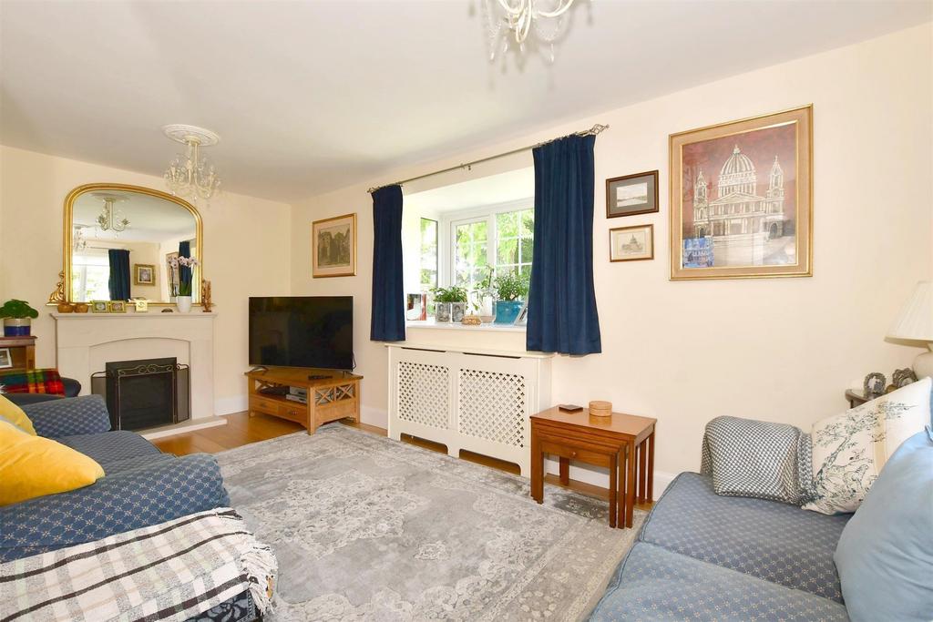Fielden Road, Crowborough, East Sussex 3 bed mews for sale £560,000