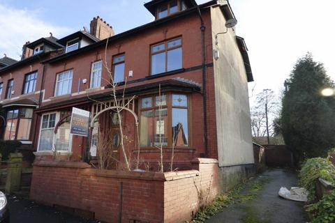 4 bedroom end of terrace house for sale, Werneth Hall Road, Coppice, Oldham, OL8