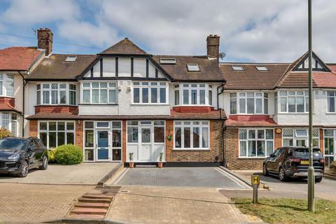 240 The Avenue, West Wickham, BR4 0EB