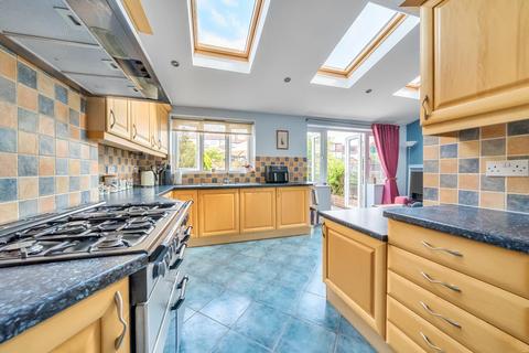 240 The Avenue, West Wickham, BR4 0EB