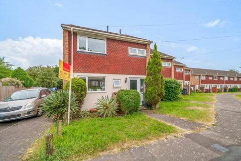 23 Colliers Way, Reading, RG30 2QS