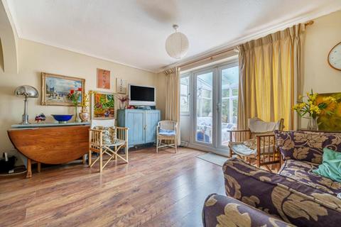 23 Colliers Way, Reading, RG30 2QS