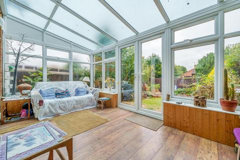 23 Colliers Way, Reading, RG30 2QS