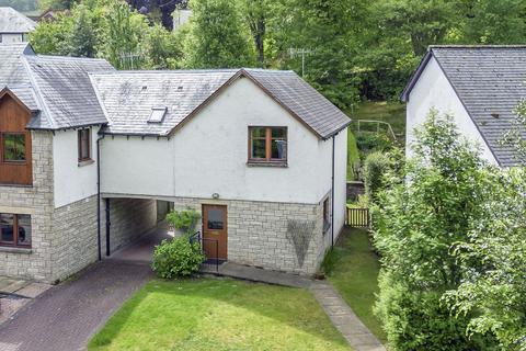3 The Beeches, Aberfeldy, PH15 2BZ