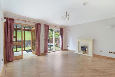 3 The Beeches, Aberfeldy, PH15 2BZ