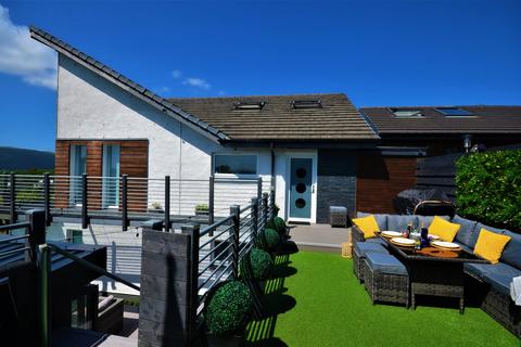 Braeview Barbour Road, Kilcreggan, Helensburgh, G84 0HZ