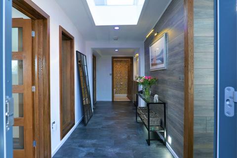 Braeview Barbour Road, Kilcreggan, Helensburgh, G84 0HZ