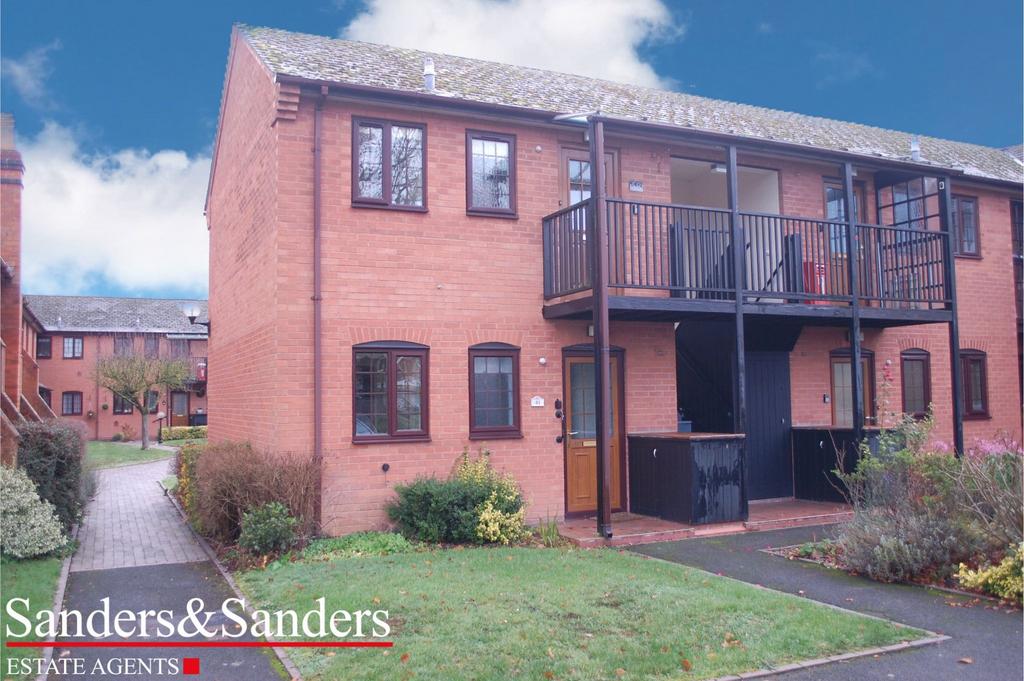 Oversley House, Alcester, B49 1 bed apartment for sale £65,000