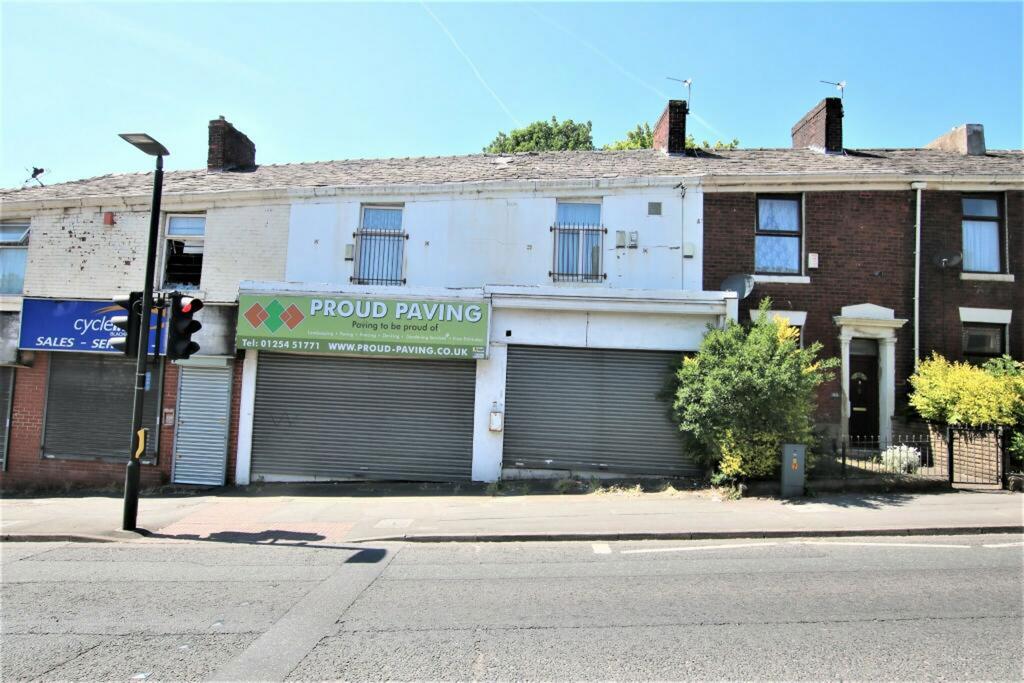 Bolton Road, Ewood, Blackburn, Lancashire, BB2 4HL Retail property