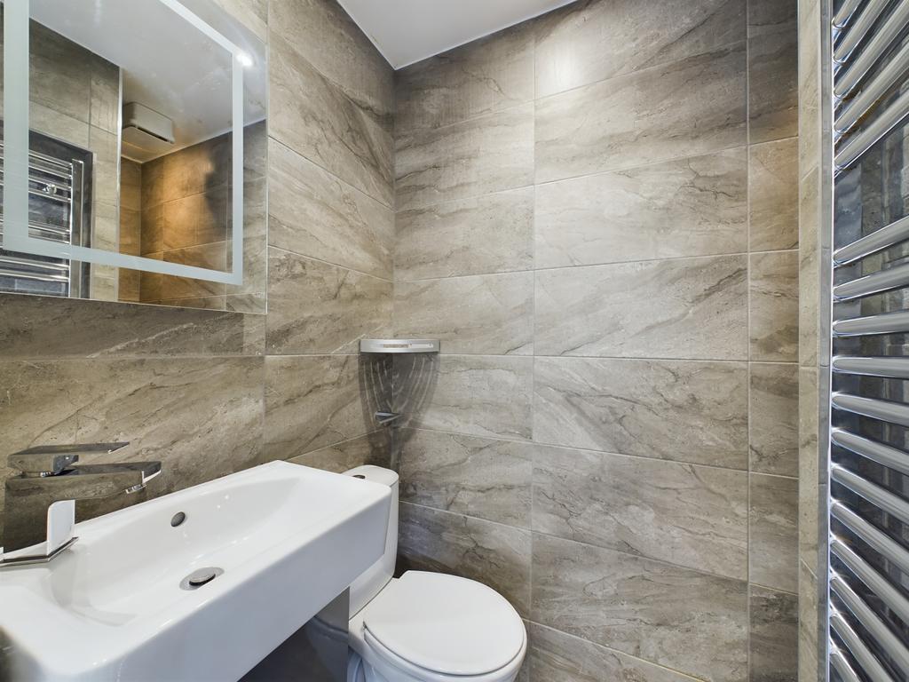 Cam02136 g0 pr0024 still002