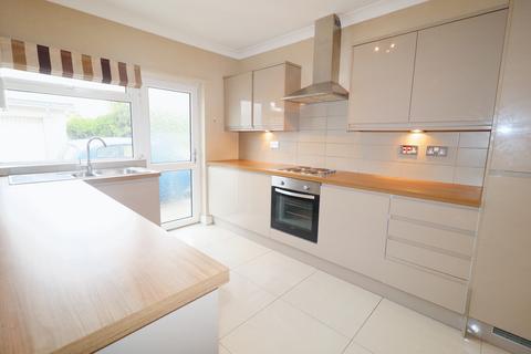 2 bedroom flat to rent - Dan-Y-Bryn Avenue, Radyr, Cardiff, CF15