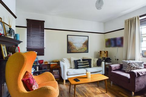 4 bedroom detached house for sale - Nightingale Lane,  Bromley, BR1