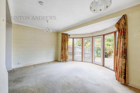 123 Cleveland Road, London, W13 0EN