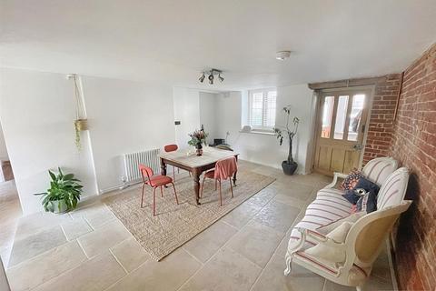 4 bedroom semi-detached house for sale, The Old Stables, Mount Wear Court, Countess Wear Road, Exeter