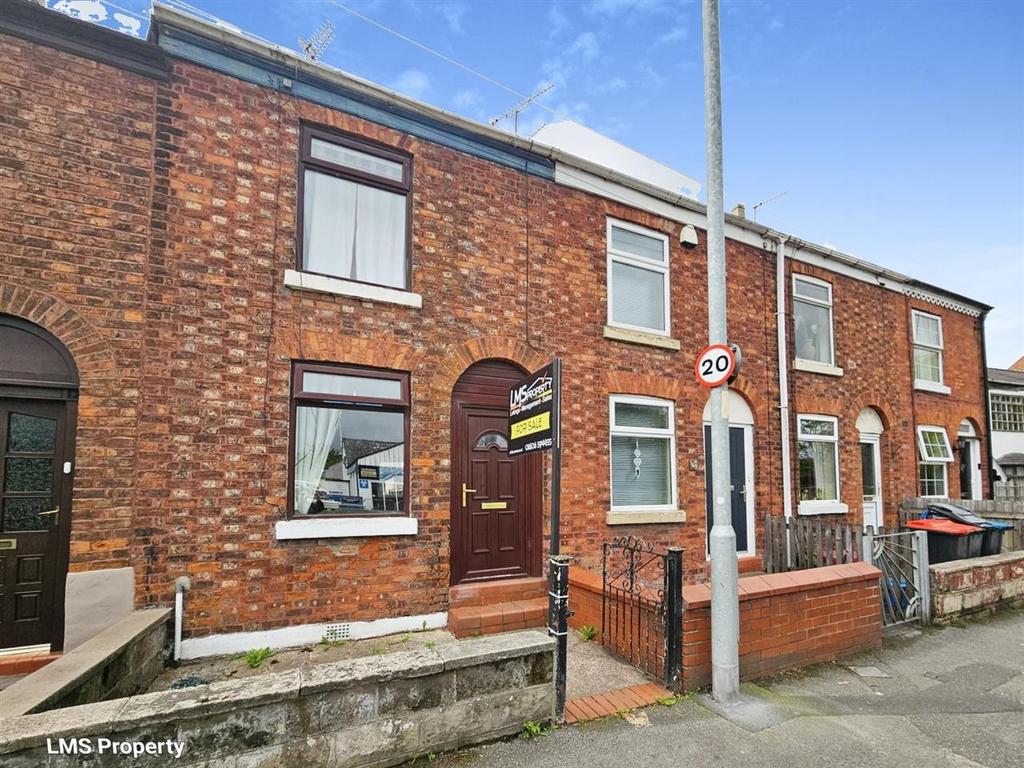 Delamere Street, Winsford 2 bed terraced house for sale £90,000