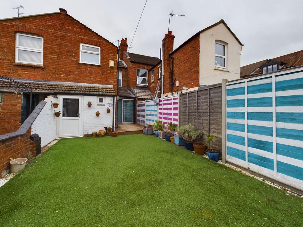 Derby Road, Abington, Northampton NN1 4JS 3 bed terraced house for sale