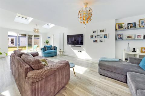 4 bedroom detached house for sale, Broadway, Hengistbury Head, Bournemouth, BH6