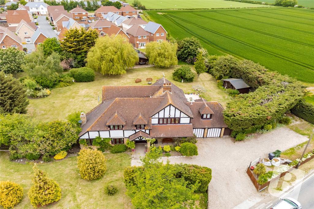 Burnham Road, Latchingdon... 6 bed detached house £1,150,000