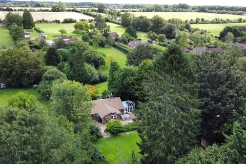 4 bedroom bungalow for sale, Grosvenor Road, Medstead, Hampshire, GU34