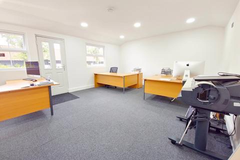 Property to rent - Orsett Fruit Farm, Orsett Road, Orsett, RM16