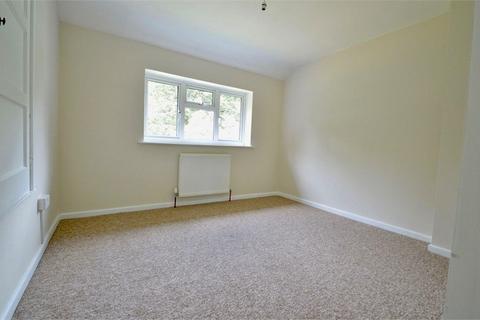 7 Hammer Hill, Haslemere, GU27 3QY