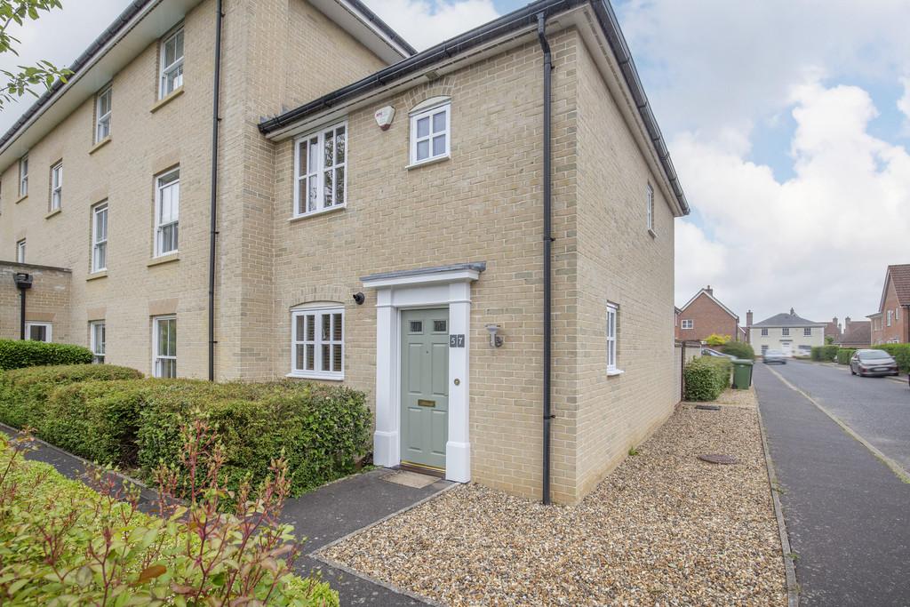 Ryefield Road, Mulbarton 2 bed end of terrace house £850 pcm (£196 pw)