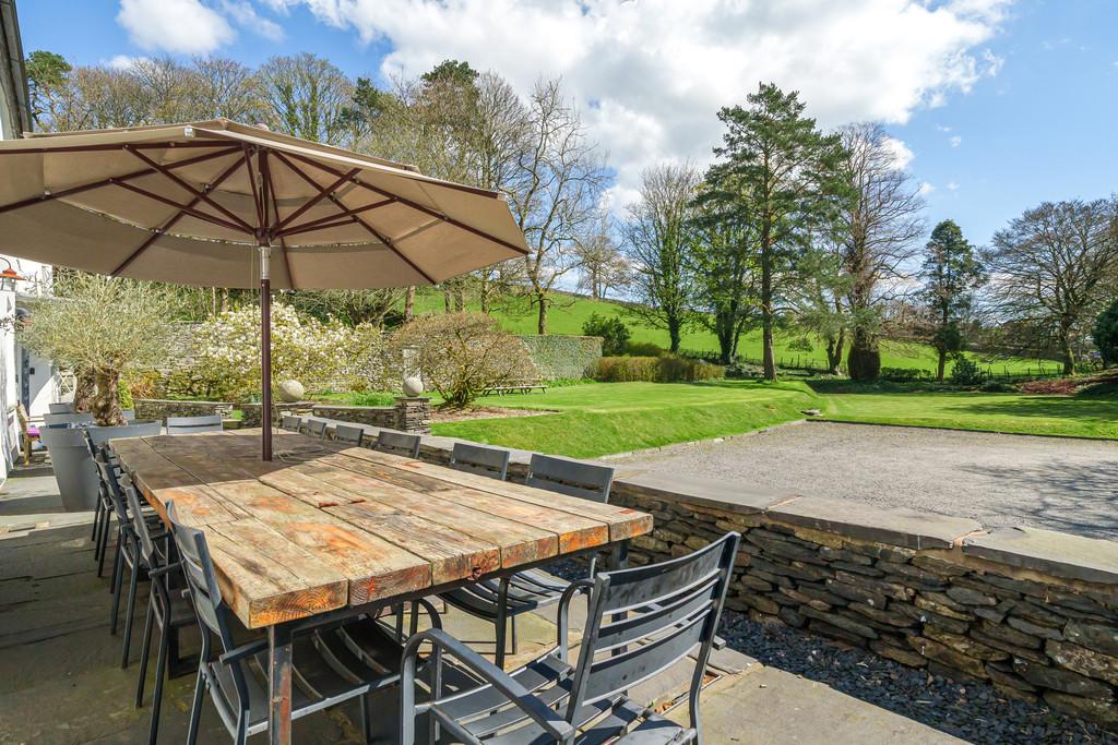 Orrest Head House   Patio Terrace