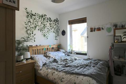 4 bedroom apartment to rent, Chalton Street, London, London, NW1