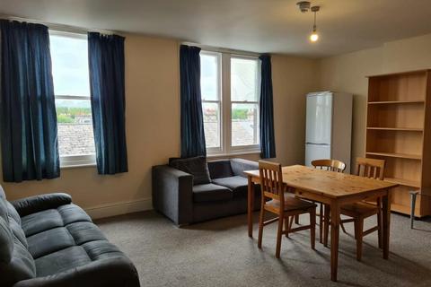 4 bedroom apartment to rent, Chalton Street, London, London, NW1